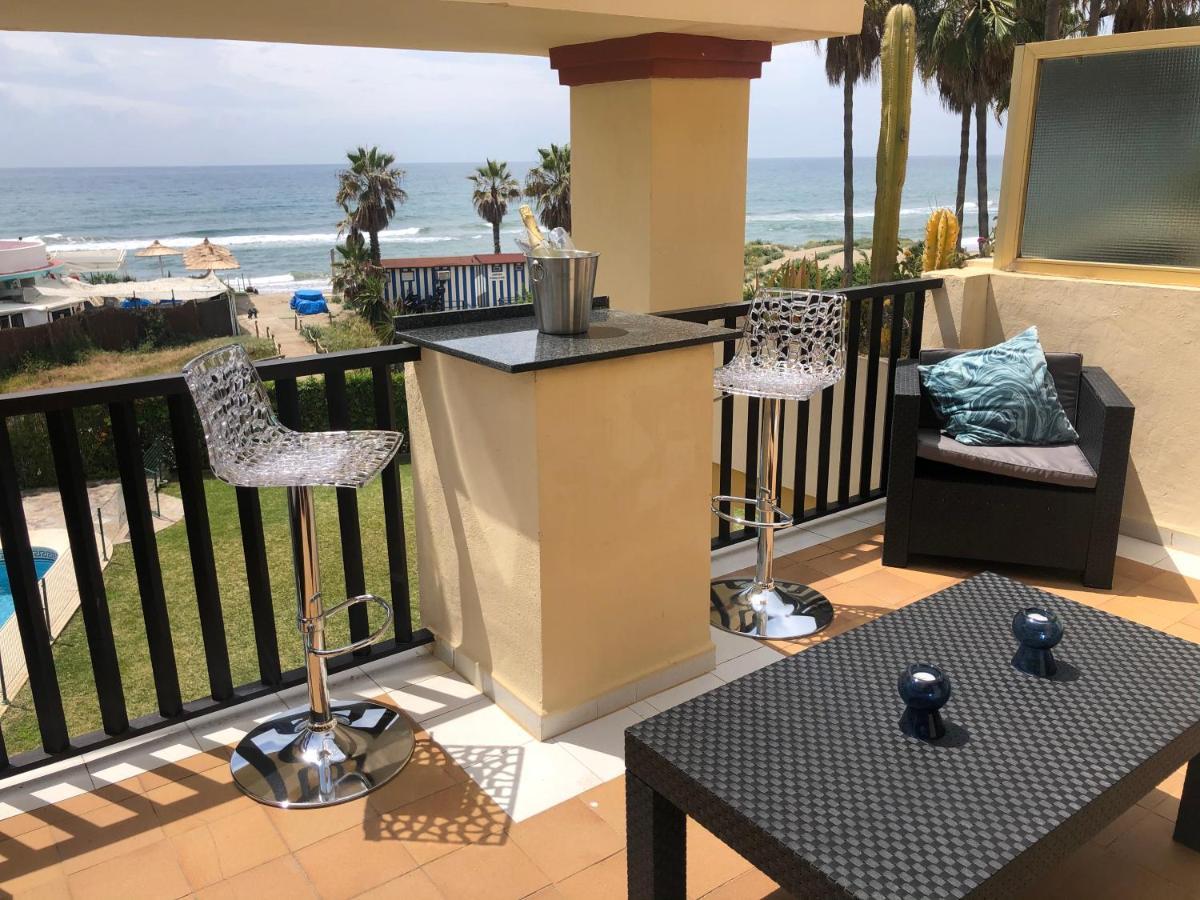 Beachfront Apartment - Sea Views - Marbella Exterior foto